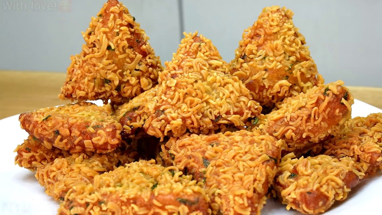 Crispy Potato Snacks Recipe | Easy Breakfast Recipe with Potatoes and Eggs |