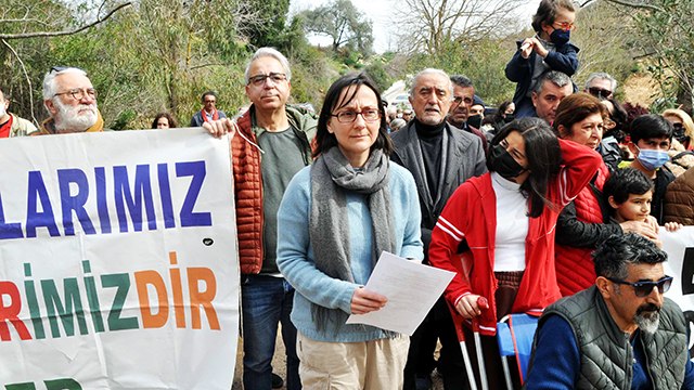 Cennet Kavakderesi’nde çöplük ve moloz eylemi