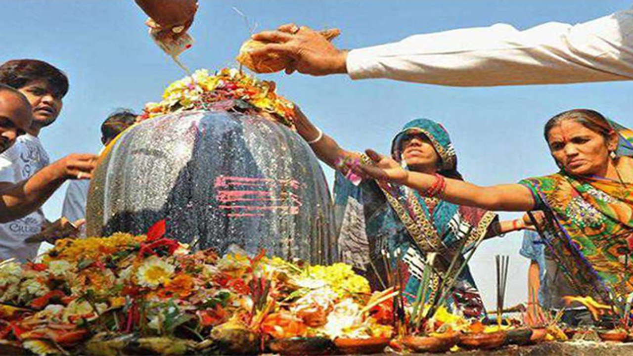 Mahashivratri 2022 Date : महाशिवात्रि 2022 कब है | महाशिवरात्रि 2022 शुभ मुहूर्त | Boldsky