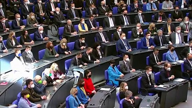 Guerre en Ukraine : le chancelier Scholz veut augmenter les dépenses de défense de l'Allemagne