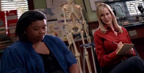 No Ordinary Family S01 E02