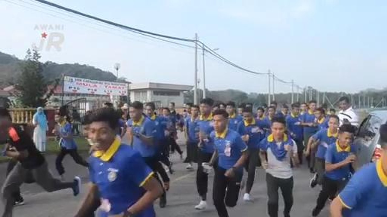 #AWANIJr: Merentas Desa SMK Chendering