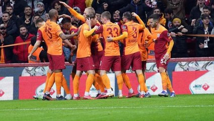 Nefes kesen maç! İki kez geriye düşen Galatasaray, Rizespor'u devirmesini bildi