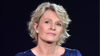 GALA VIDÉO - PHOTO – Sophie Davant touchée par l’hommage de Valérie Lemercier aux César… Elle lui fait une proposition !