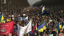 Protestos na Europa, detenções na Rússia