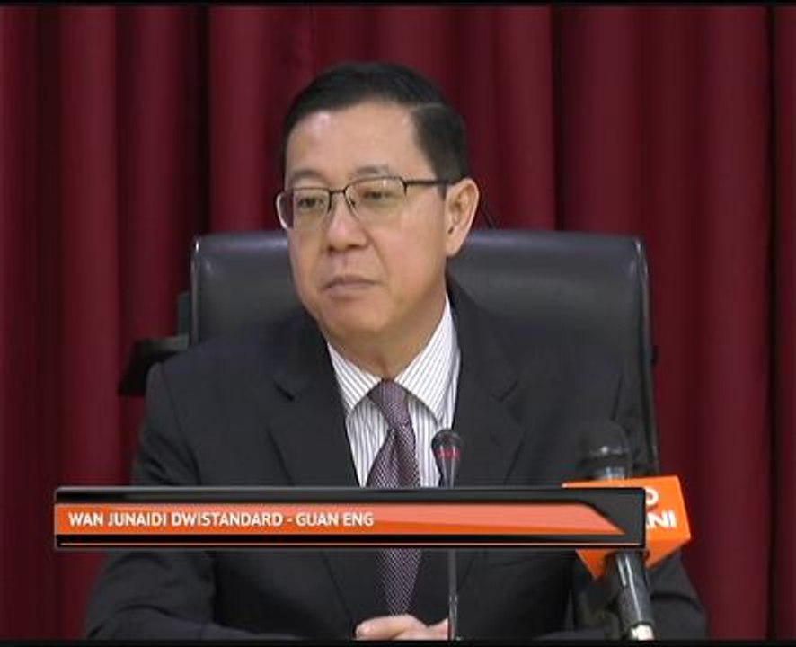 Wan Junaidi dwistandard - Guan Eng