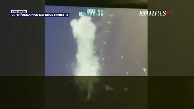 Detik-Detik Konvoi Militer Rusia Diserang Drone Ukraina