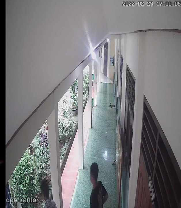Kejahilan Pemuda Masa kini - CCTV Record