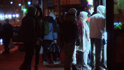 Ucranianos passam mais uma noite sob ameaça de ataques aéreos