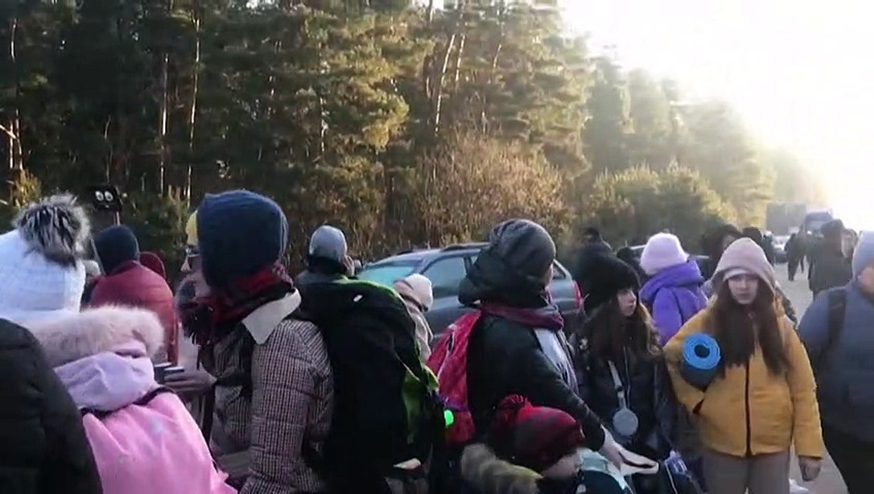 In fuga dalla guerra. La UE verso una "protezione temporanea" dei profughi ucraini