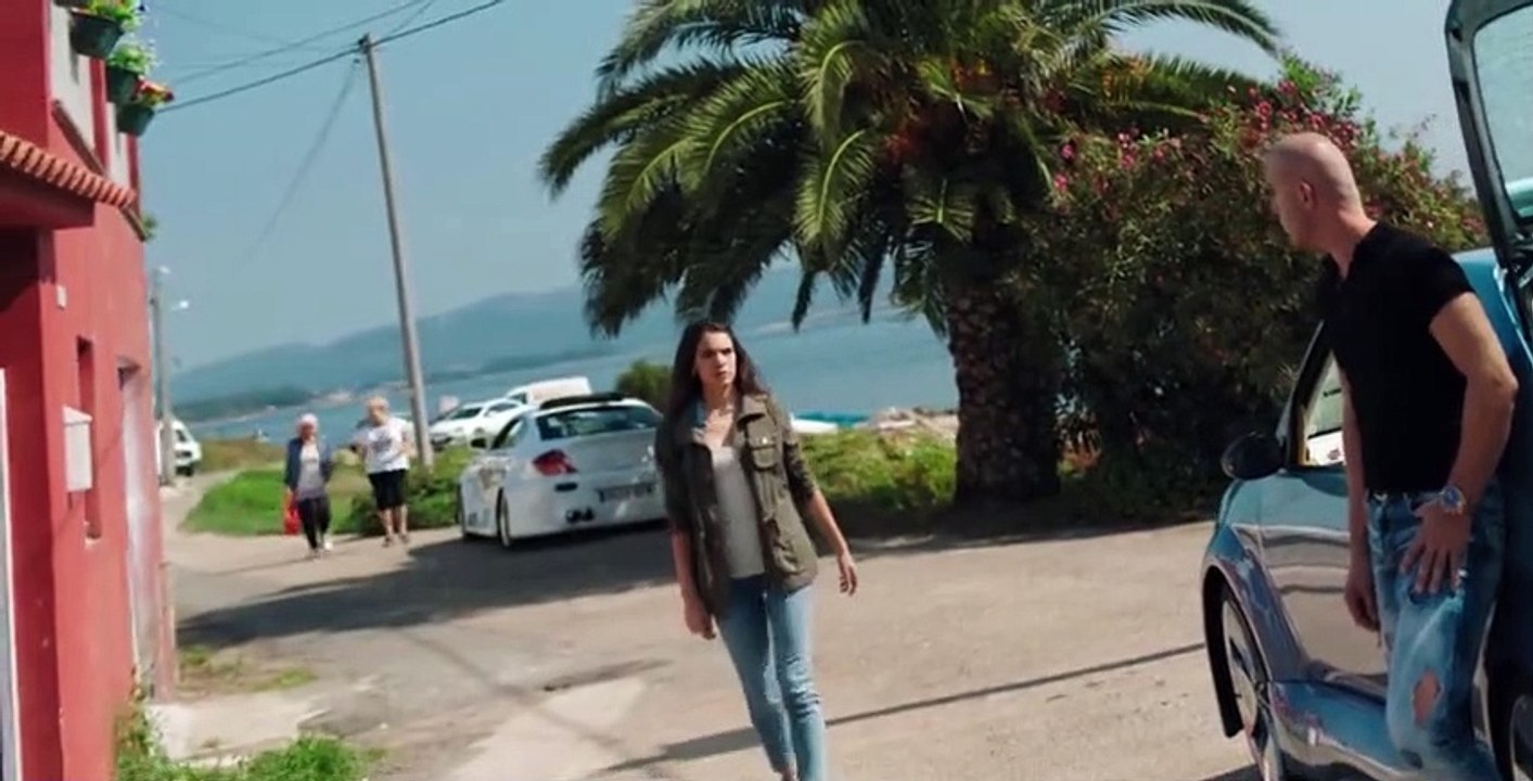 Unauthorized Living S01 E03