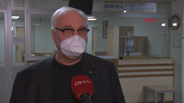 Bilim Kurulu Üyesi Özlü: Virüs gücünü kaybediyor ama öldürmeye de devam ediyor