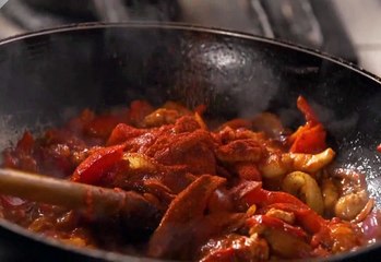 Adding chili powder to recipe while cooking