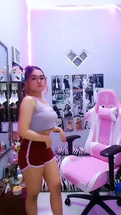 Pose kursi