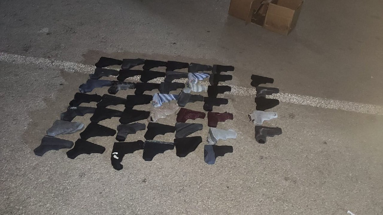 Mersin'de suikast silahı 'Glock' operasyonu