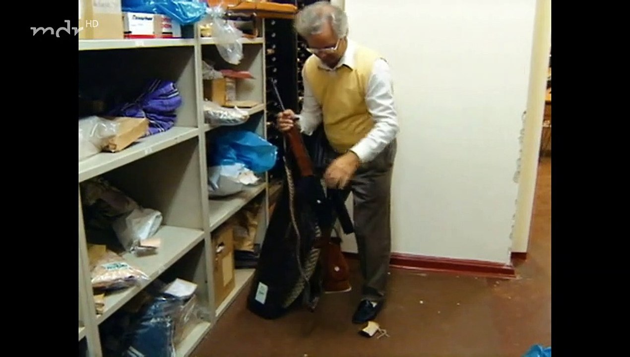 ZERV-Folge 2_ Ermittler in Not - Zentrale Ermittlungsstelle Regierungs- und Vereinigungskriminalität