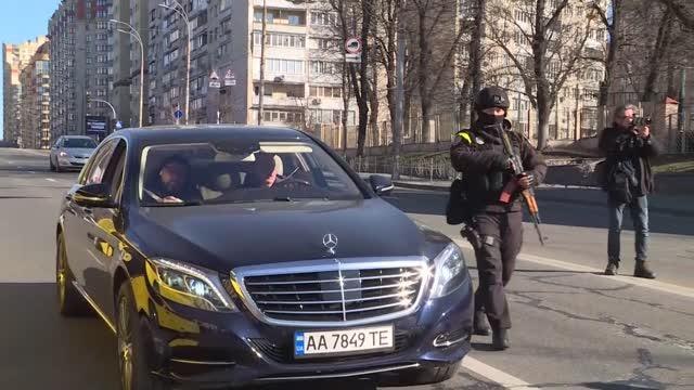 Ukrayna'nın başkentinde yoğun güvenlik önlemleri dikkat çekiyor