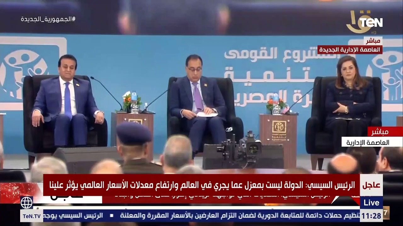 السيسي لـ "المصريين": أنا زيكم ومنكم ولو مش قادر والله والله لافتح الباب وأديكم التحية وأمشي