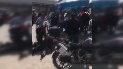 Polis ile sürücünün yakınları arasında arbede: 4 polis yaralandı... Polise saldıran zanlıların suç kaydı kabarık çıktı