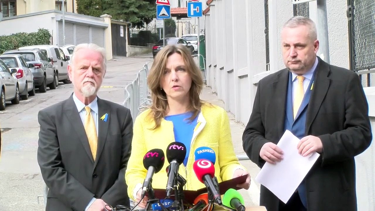 ZÁZNAM: Bratislava: Staré Mesto pristupuje k opatreniam voči ruskej ambasáde