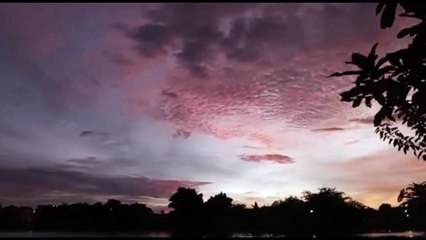 PEMANDANGAN YANG INDAH DISORE HARI