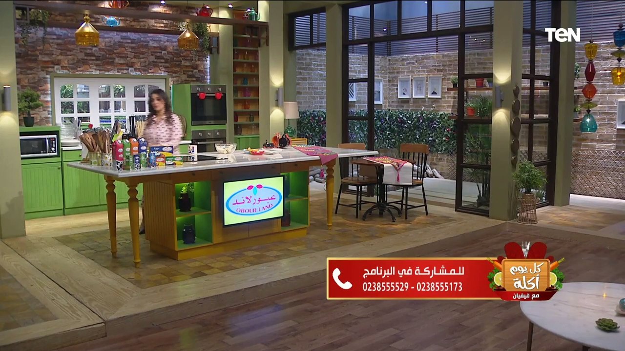 كل يوم أكلة | طريقة عمل كيك الميكرويف السريع مع الشيف فيفيان فريد