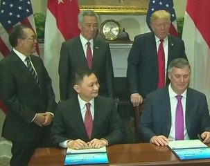 Trump hails $13.8 billion Boeing deal with Singapore Airlines