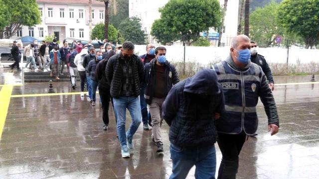 Hamile yabancı uyruklu kadının yönettiği fuhuş çetesi çökertildi: 17 tutuklama