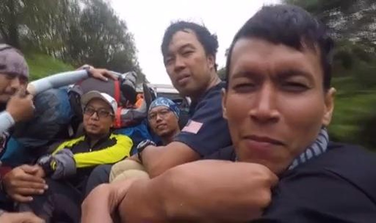Lensa AWANI (S2 EP7): "Trek Klasik" & tujuh puncak tertinggi Malaysia