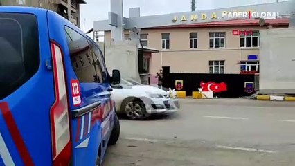 Kars'ta 17 yaşındaki kız kendisini rahatsız eden kişiyi öldürdü