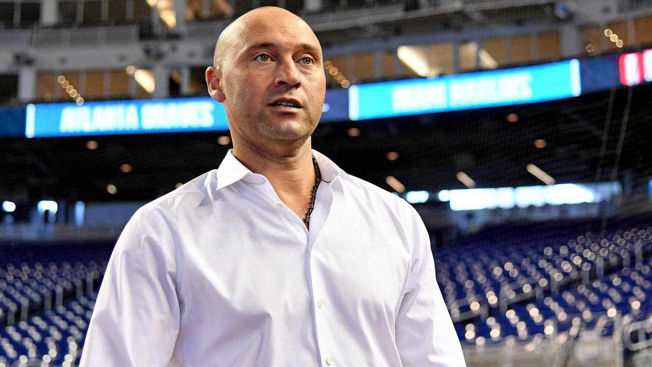 The Baseball World Reacts To Derek Jeter Stepping Down Of The Marlins