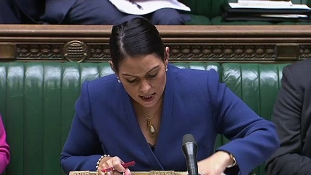 Home Sec rejects calls for Ukrainian refugee visa waiver