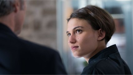 GALA VIDEO - Ici tout commence : pourquoi Lucia Passaniti (Noémie Matret) a décidé de quitter la série