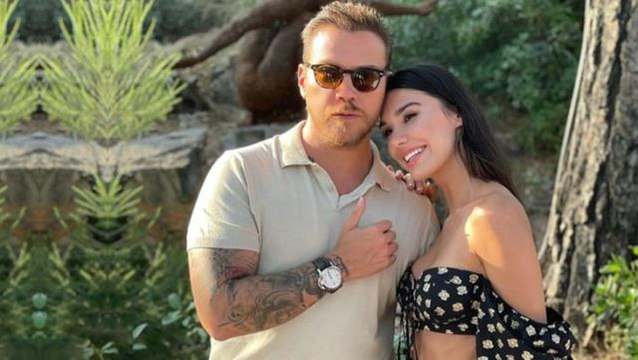 Sinan Akçıl ile boşanma aşamasında olan Burcu Kıratlı, gizemli erkek arkadaşıyla samimi halde görüntülendi