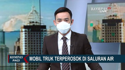 Truk Tangki Pengangkut Co2 Kecelakaan, Gasnya Bocor ke Ruas Tol Japek