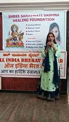 गुजराती गरबा पर महिलाओं ने लगाए ठुमके