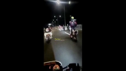 Membahayakan! Puluhan Pemotor Nekat Masuk Tol Kelapa Gading-Pulo Gebang