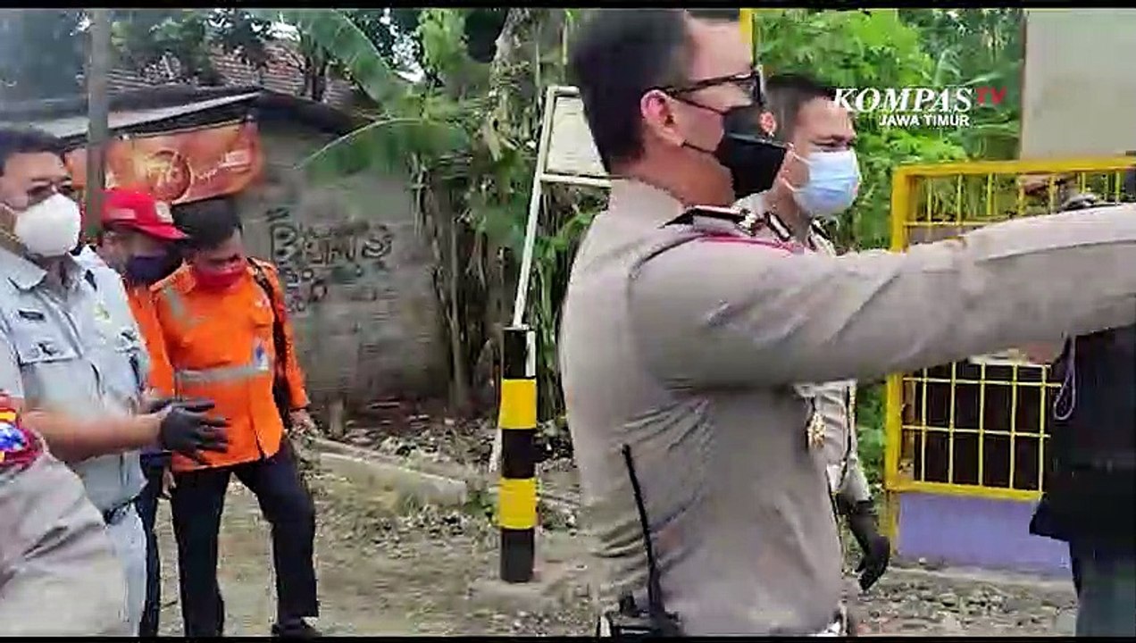 Mabes Polri Olah TKP Selidiki Kecelakaan Kereta Tabrak Bus