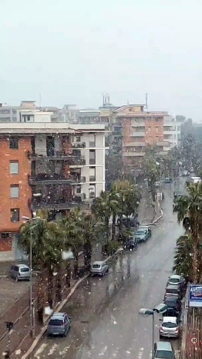Andria: neve in zona quartiere Europa - 1 marzo 2022