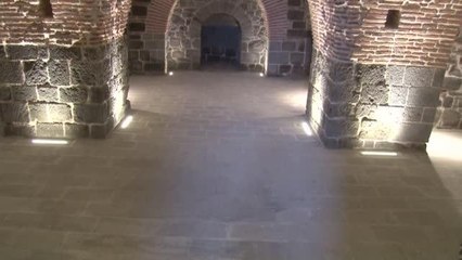 DİYARBAKIR - Tarihi surlardaki Ulu Beden Burcu ışıklandırıldı