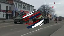 Ukrayna’da halk, Rus tankının önünü keserek milli marşlarını okudu