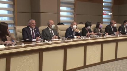 Son dakika haberleri | Dışişleri Komisyonu Başkanı Akif Çağatay Kılıç: "Rusya'nın ortaya koymuş olduğu saldırgan tavrı asker harekatını kabul edilemez bulduğumuzu bir kez...