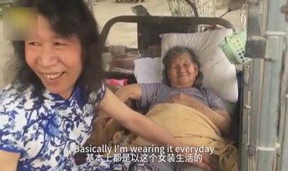 Abang berdandan seperti arwah kakaknya