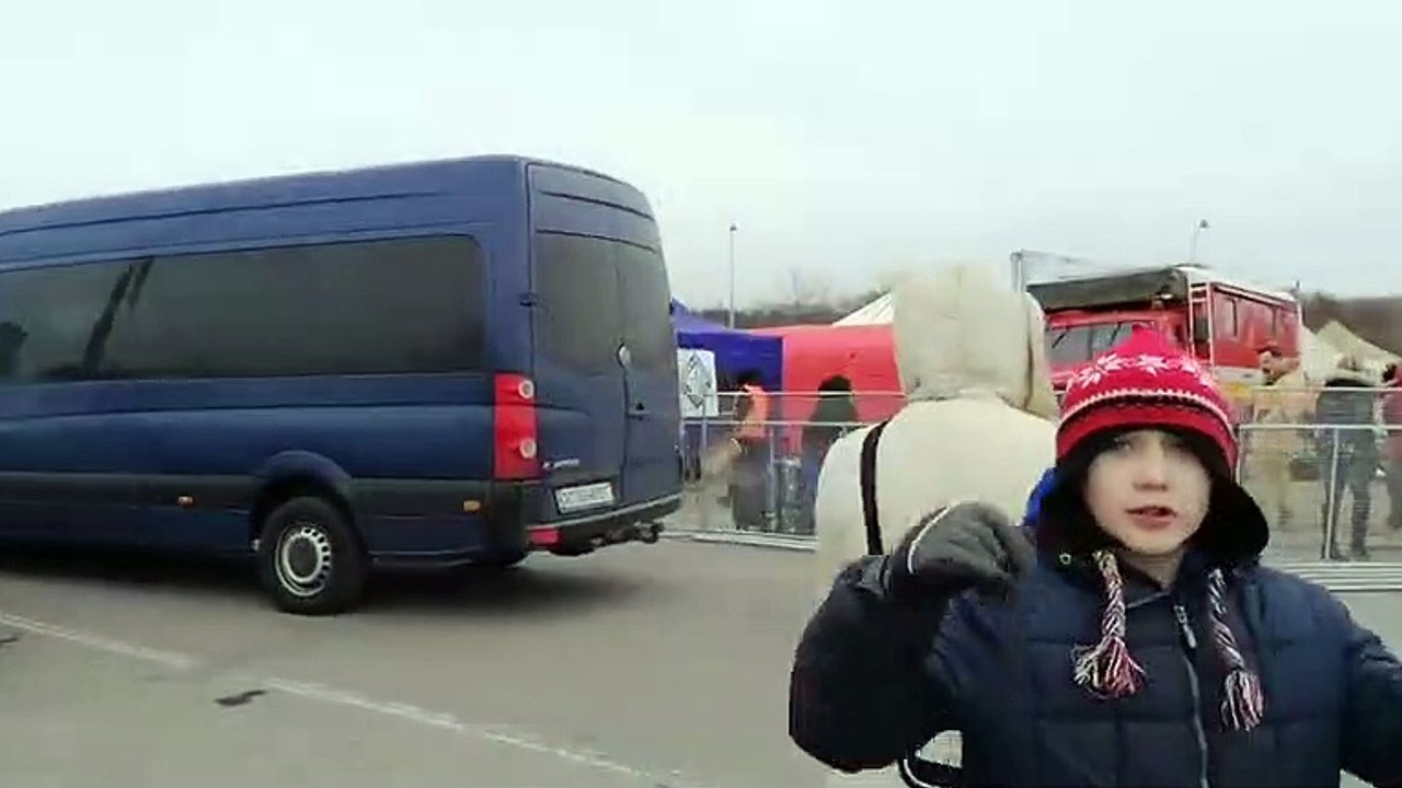 ZÁZNAM: Situácia na hraničnom priechode Vyšné Nemecké
