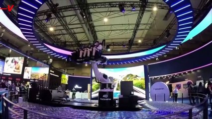 Download Video: What is the Metaverse? Watch Mobile World Congress Visitors Experience It for the First Time