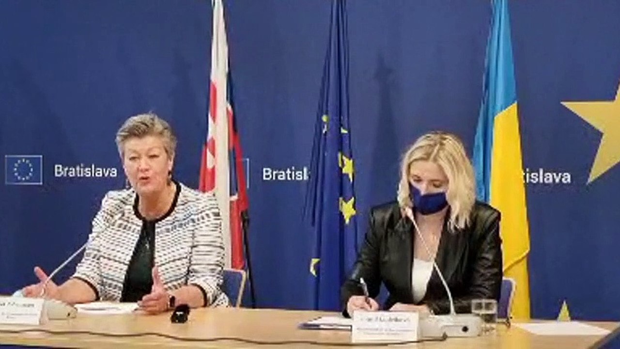 ZÁZNAM: Y. Johanssonová: Z Ukrajiny dosiaľ utieklo vyše 400.000 ľudí