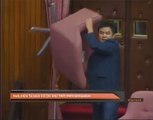 Parlimen Taiwan kecoh Ahli Parlimen bergaduh