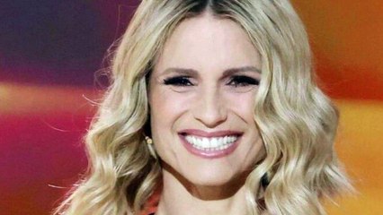 “Stesso lato b dopo 27 anni”. Michelle Hunziker, sorpresa hot per i fan. “È come allora”