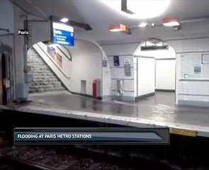 Flooding at Paris metro stations