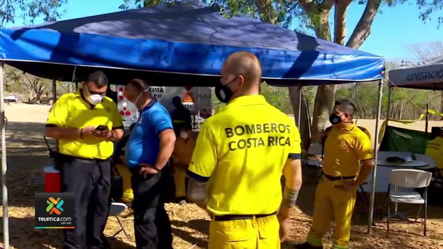 tn7-bomberos-vecinos-y-voluntarios-siguen-combatiendo-incendios-forestales-en-guanacaste-010322